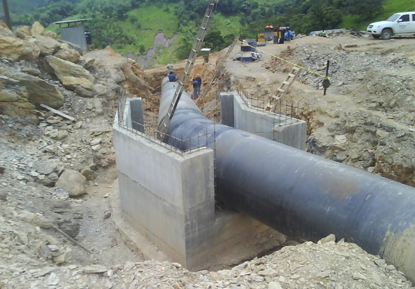 Montaje Tubería Proyecto Hidroelectrico Río Morja, Copan, Honduras